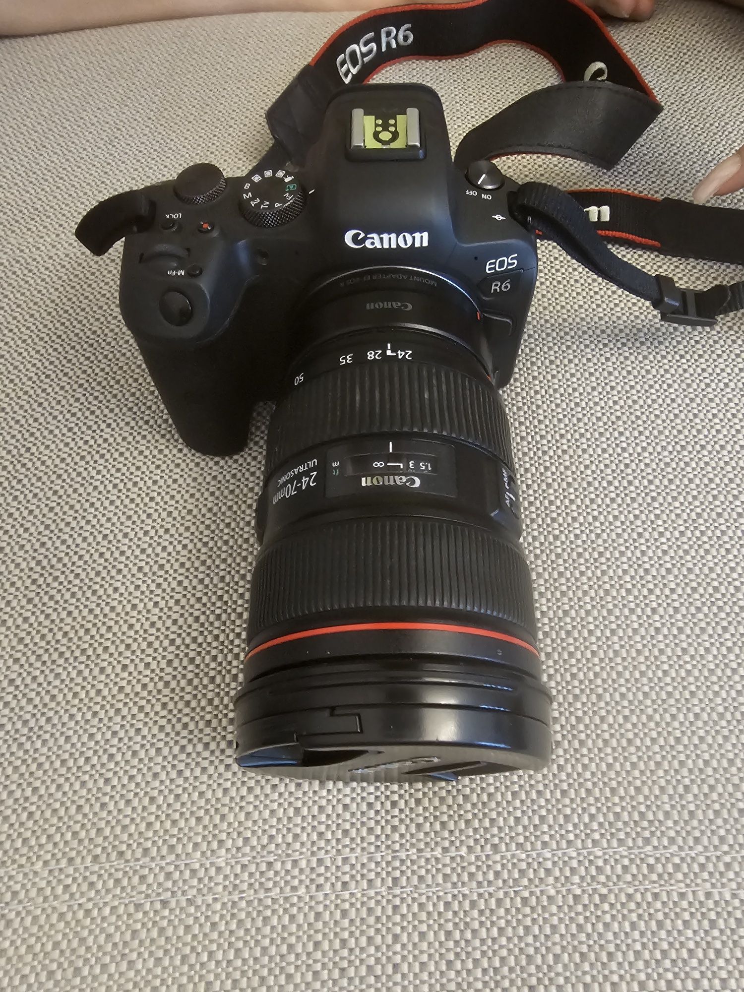 Продам фотоаппарат canon r6 и объектив canon EF 24-70