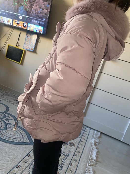 Куртка для девочки 5.6лет