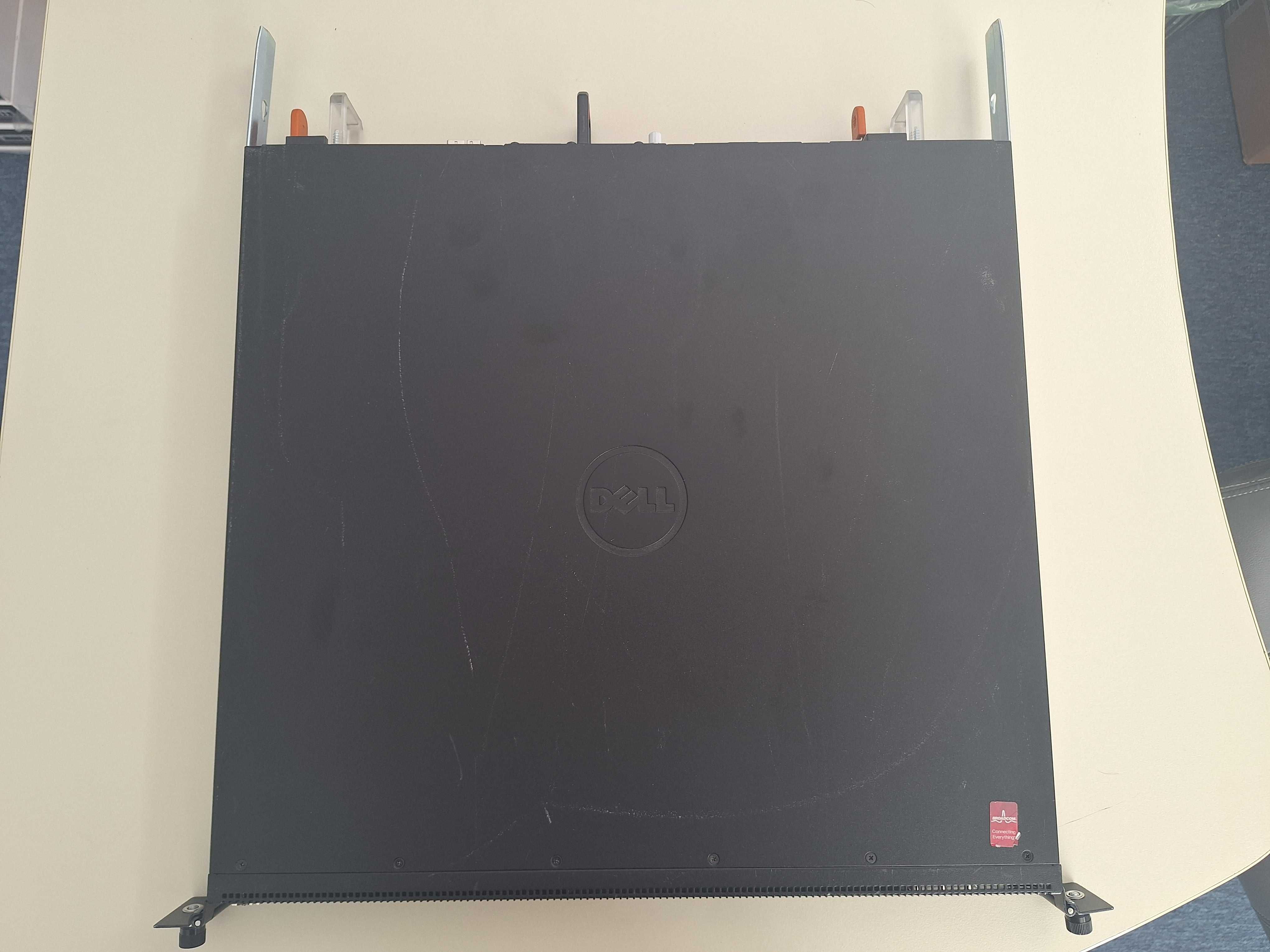 PowerSwitch N3024 24-Port L3 Switch N3000 Series 10GbE
