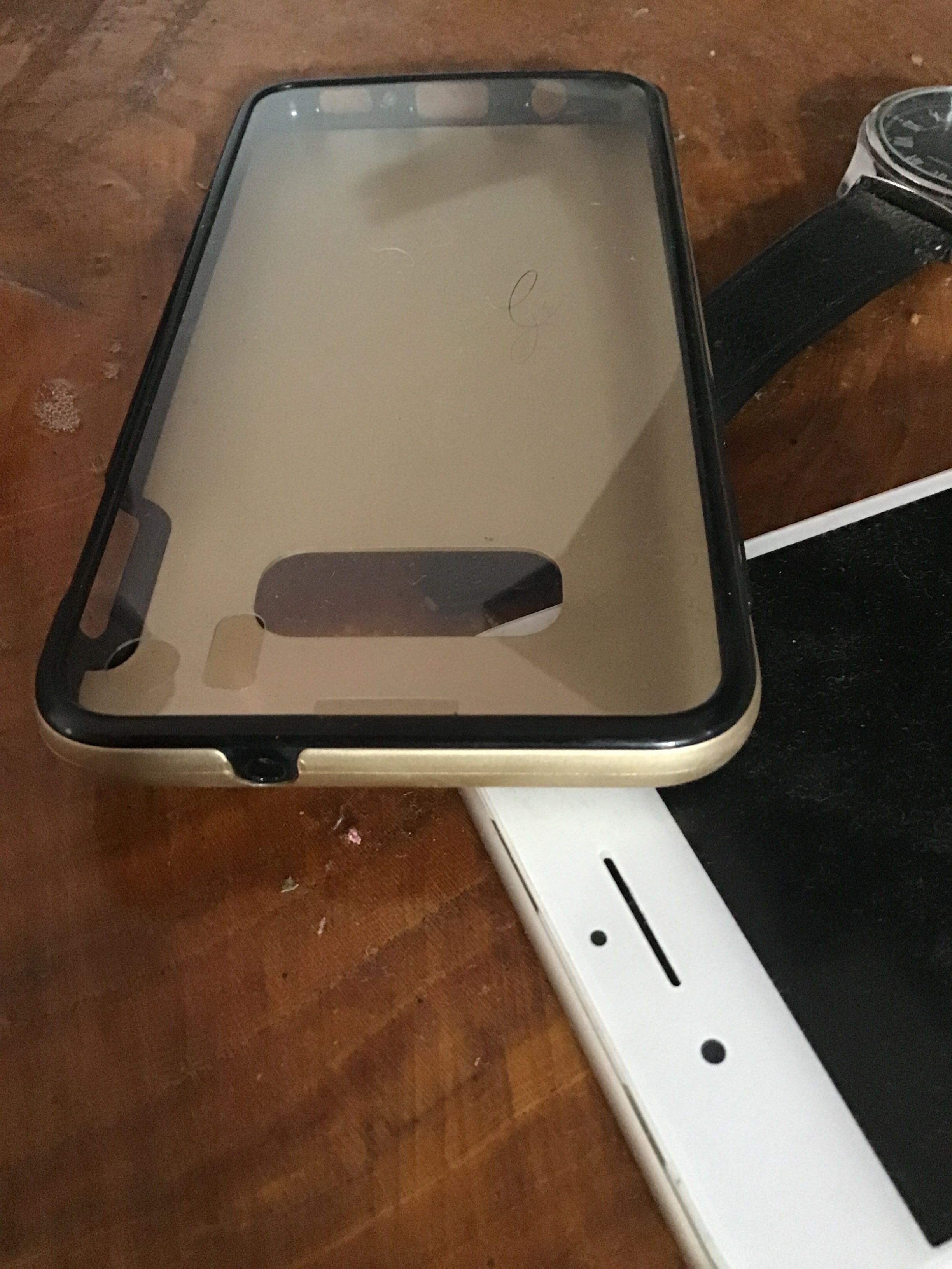 Продавам калъф за Samsung S10