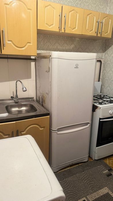Сдам 2- х комнатную кв в 1- м микрорайоне на долгий срок