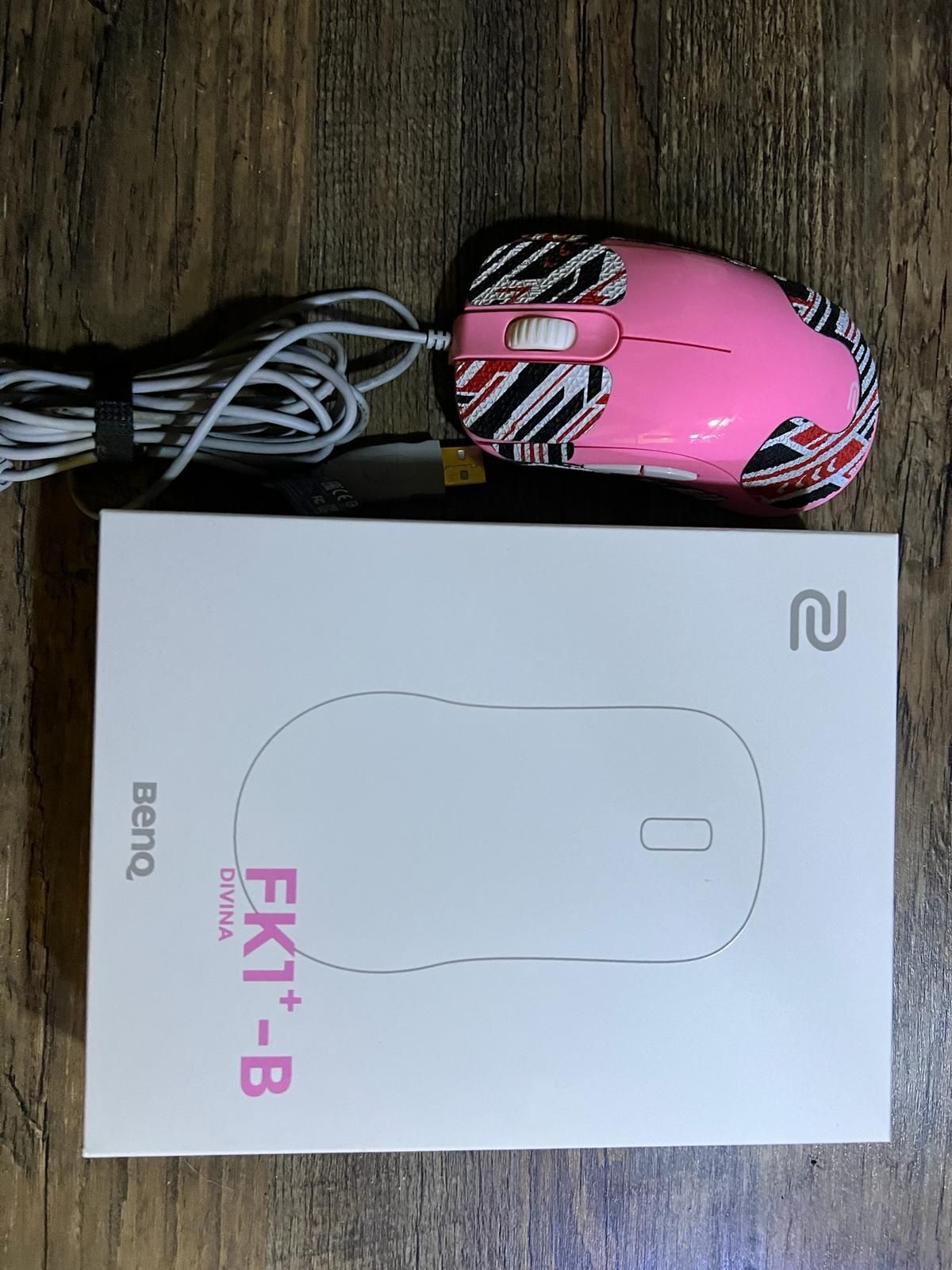 Mouse gaming Zowie FK1+-B Divina Pink