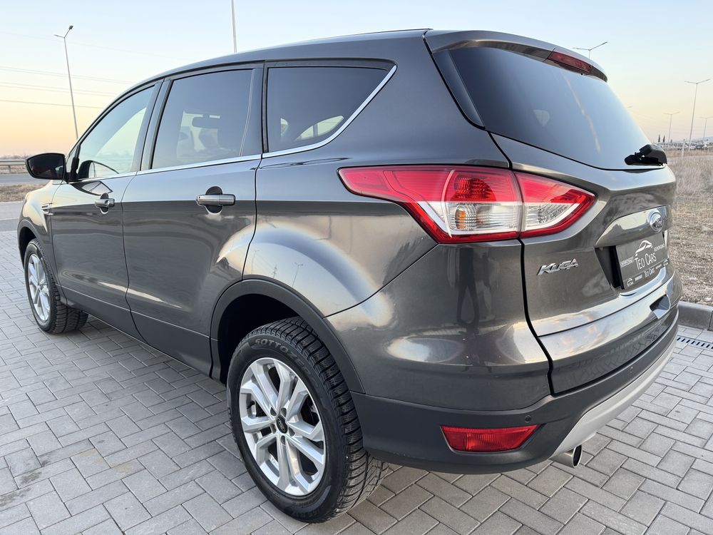 Ford Kuga 2.0 TDCi 4X4 / AVTOMAT / NAVI / KEYLESS / EURO 6