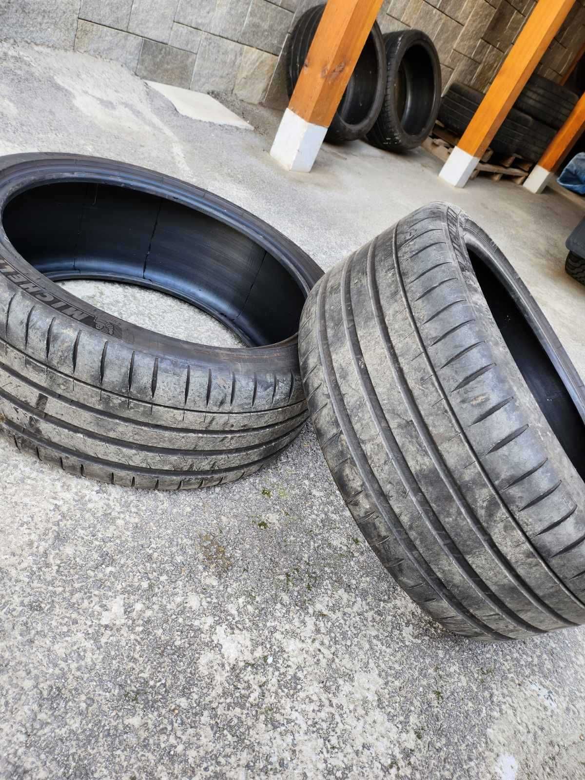 Гуми Michelin 245 35 19 2 броя