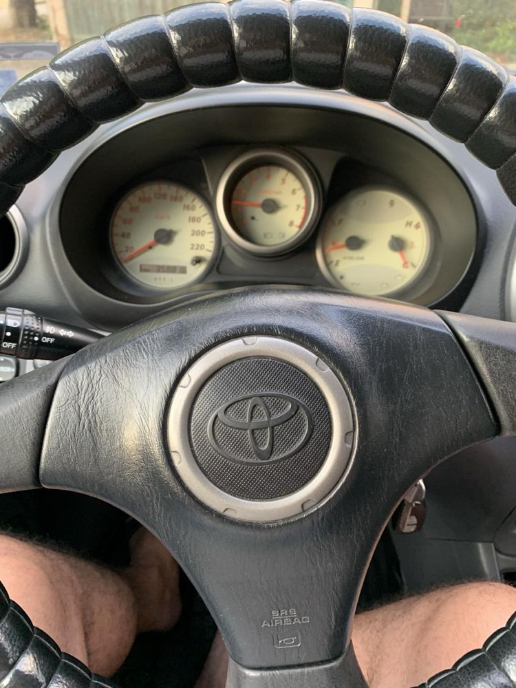 Toyota Rav 4 2001г.