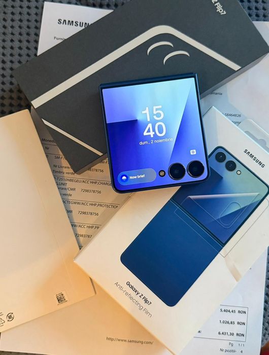 Telefon mobil Samsung Galaxy Z Flip7, 12GB RAM, 512GB, 5G, Blue Shadow