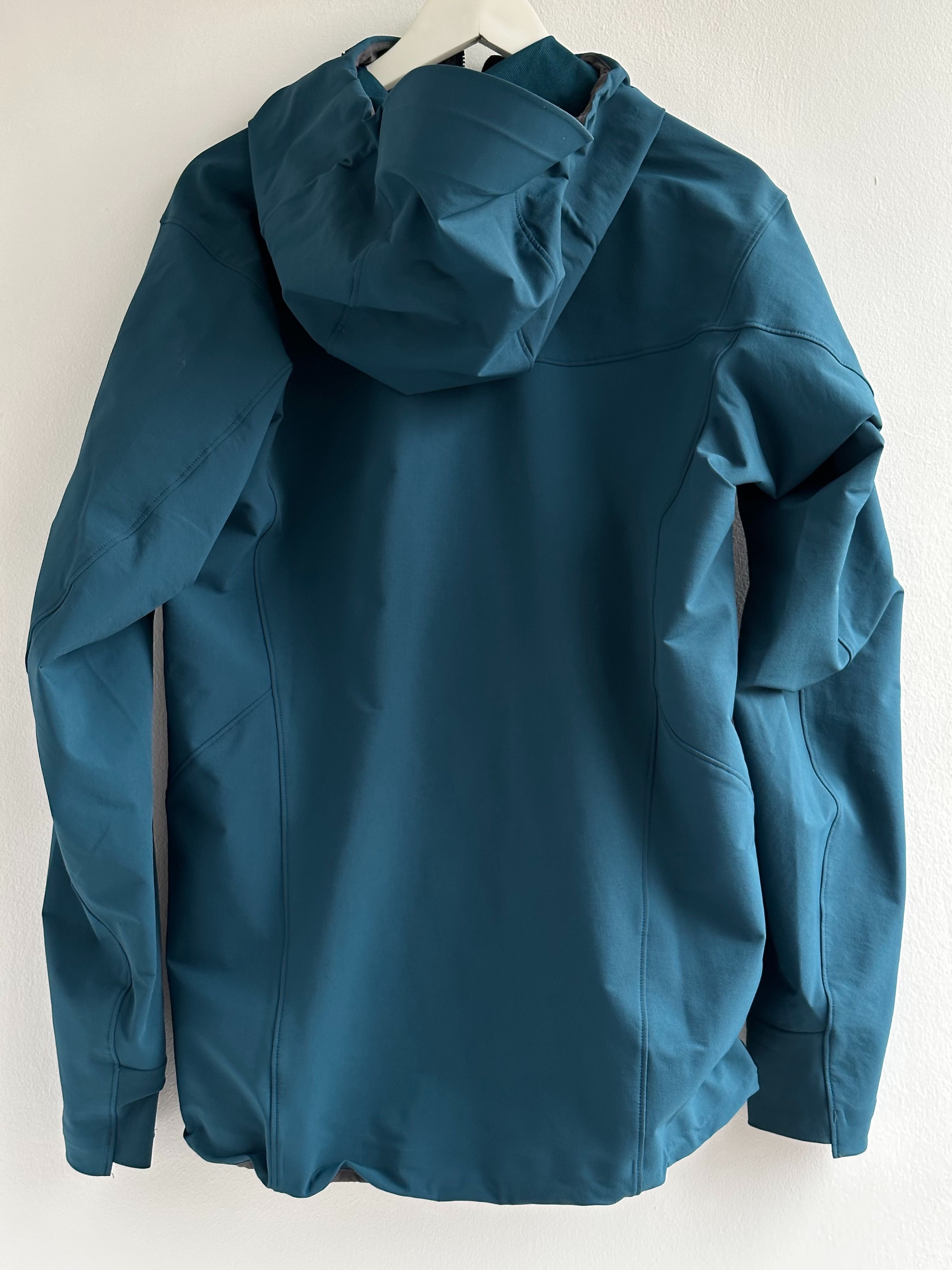 Geaca softshell Arcteryx Gamma antivant munte ploaie