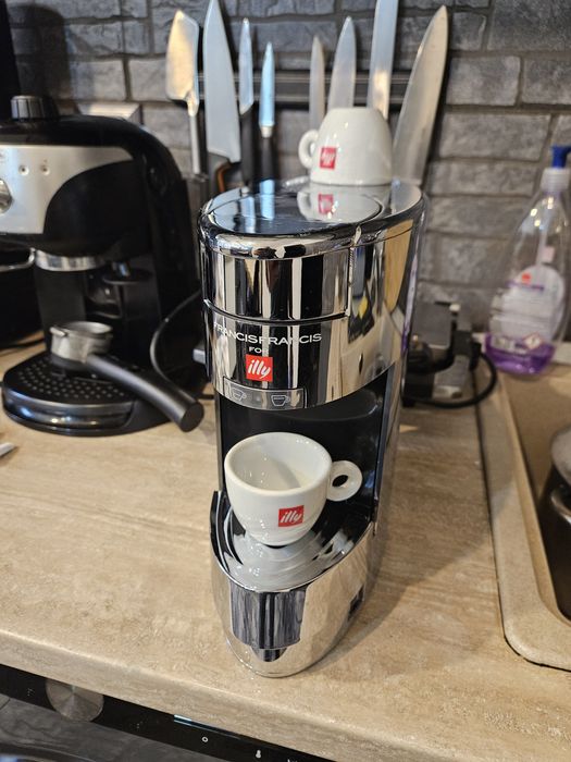 Smbcr 2 esperssor illy x9 lperespresso
