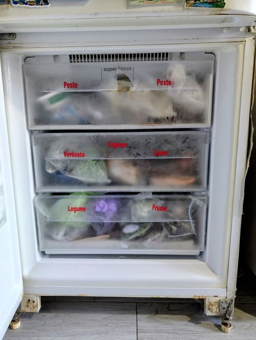 Frigider Hotpoint-Ariston MBA 4531 NF