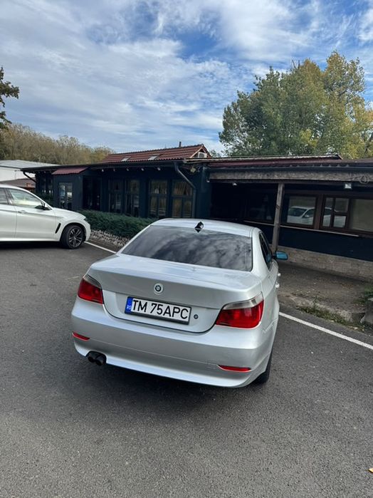 BMW Seria 5 E60 2.2 benzina