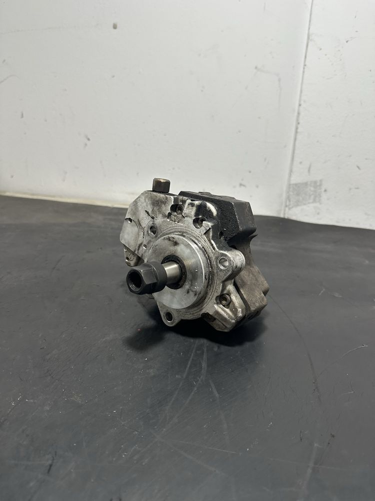 Pompa inalta presiune BMW Seria 5 E60 E61 2.0 diesel 520d m47 163cp