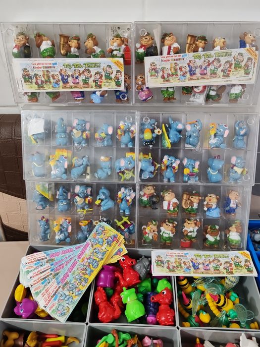 Figurine Kinder Fererro bpz-uri 364 piesel