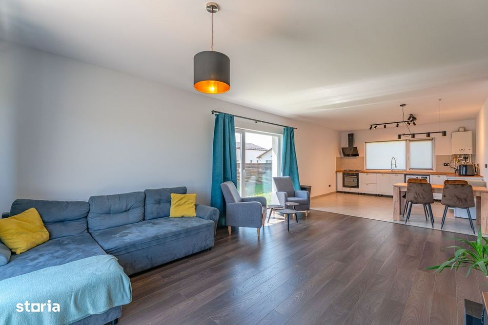 Casă Individuală de Închiriat, Încălzire în Pardoseală, Teren 400 mp