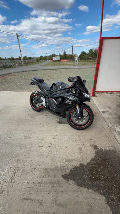 Suzuki gsxr600 k9