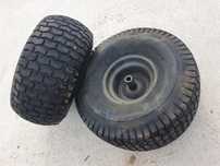 Roti spate tractoras gazon
Dimensiune 20 x 10.00 x 8
Nu trimit în tara