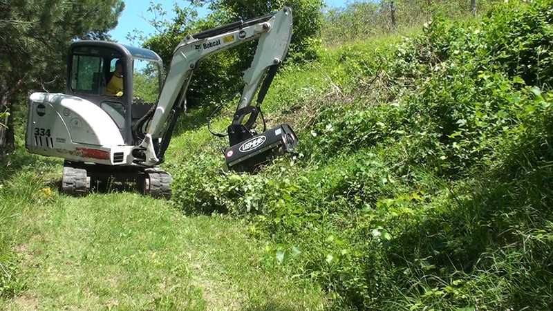 Tocatoare de vegetatie Uemme TT