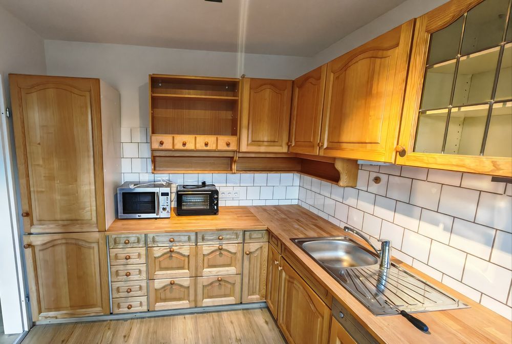 Bucătărie Lemn Masiv-Stejar cu Electrocasnice - Germania