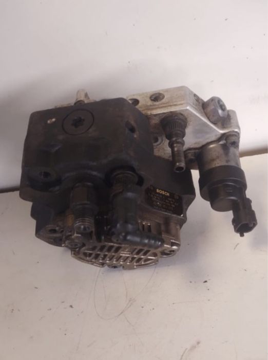 Pompa de inalte injectie renault megane 2 1.9 dci si 2.2 dci 044501003
