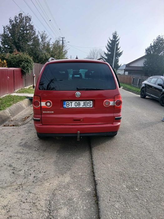 Vând Volkswagen Sharan 1.9