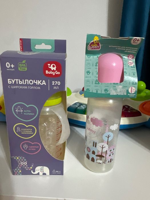 Продам новые бутылочки для кормления