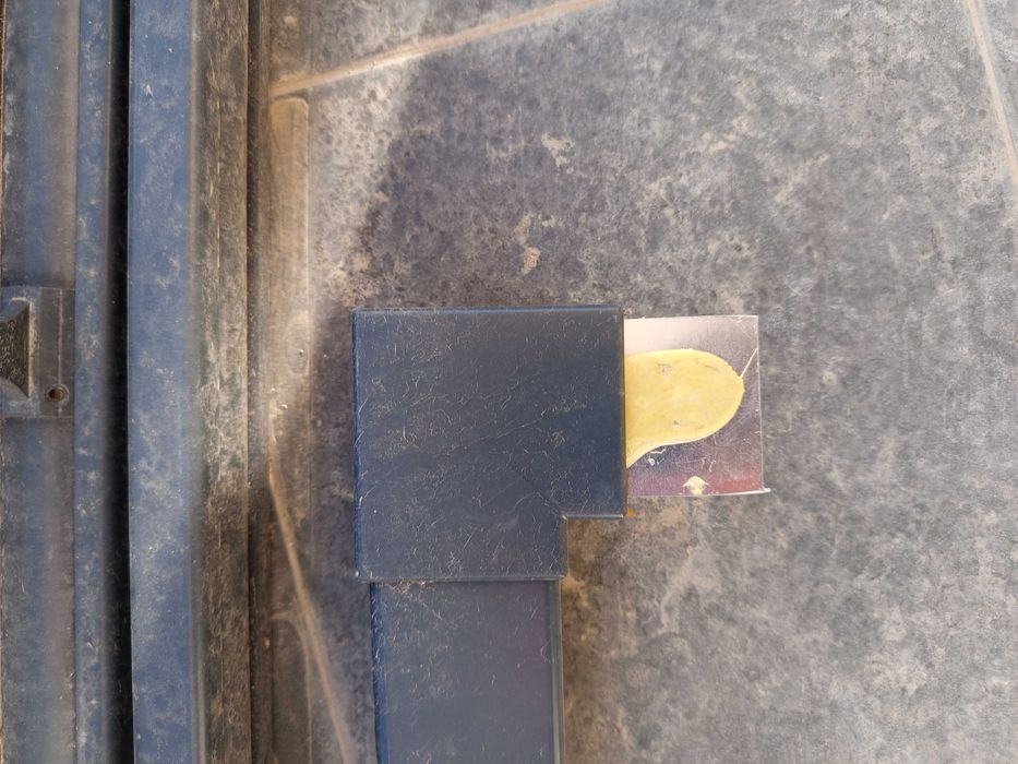 Продавам парапет за тераса.