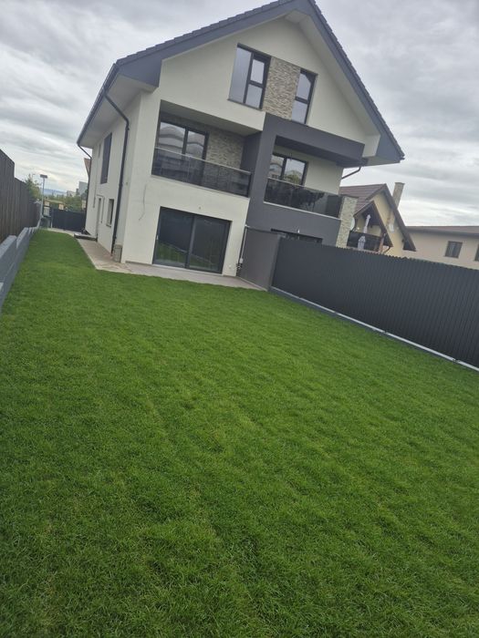 P.F.Vand/schimb 1/2 duplex  cu C.F,certificat NZEB, cart.Europa str.Ma