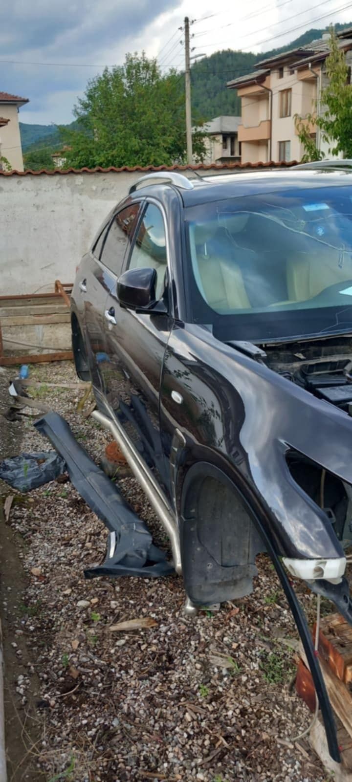 Infiniti fx 30ds на части