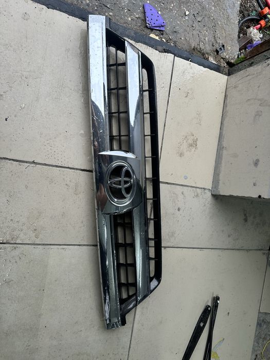 Решетка 4runner 5год