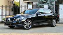 Mercedes Benz E CLASS 220 170 C.P.Avantgarde 7-G Tronic