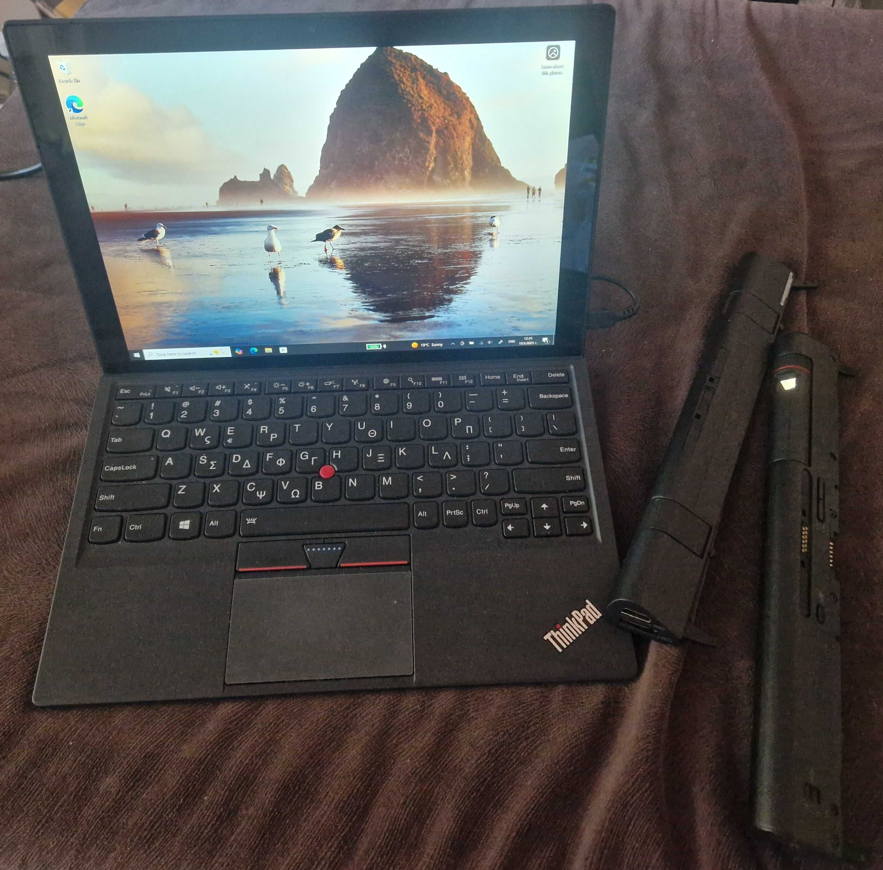 Продавам лаптоп таблет Lenovo ThinkPad X1 Tablet 2nd Gen