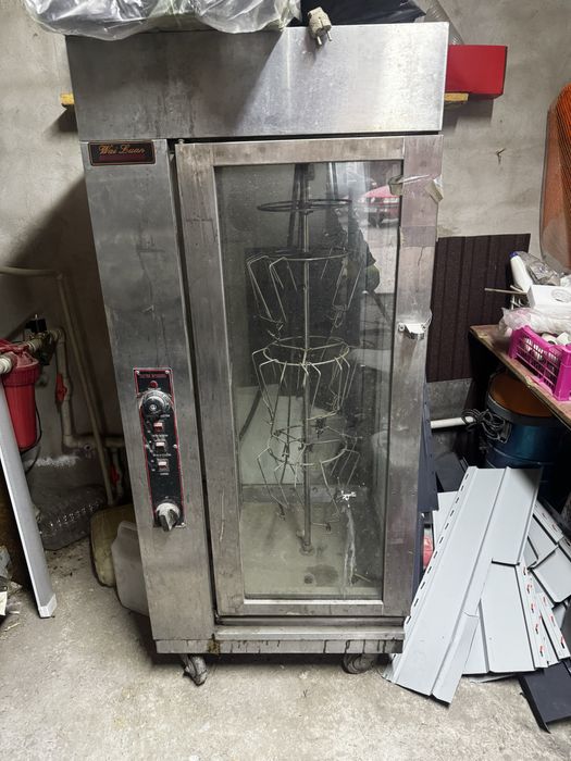 Гриль аппарат в хорошем рабочем состоянии