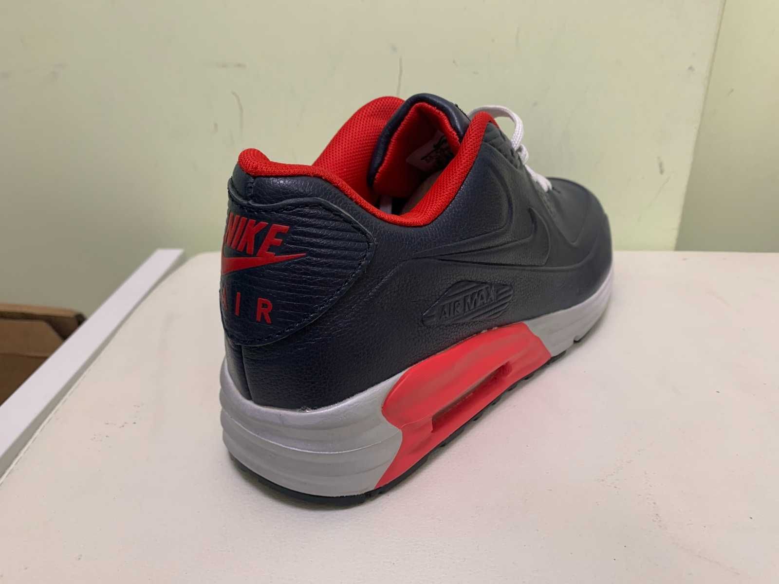 Продавам мъжки маратонки от естествена кожа Nike Air Max 90 Lunarlon