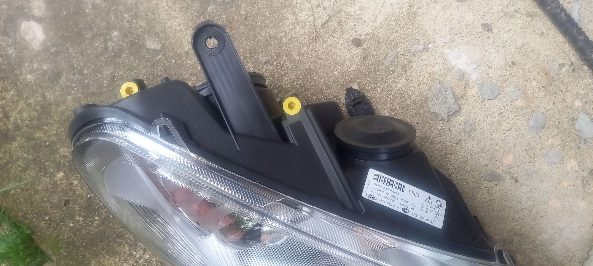 Motor,usi,toba,rezervor benzina,electromotor,alternator,ford focus 1.8
