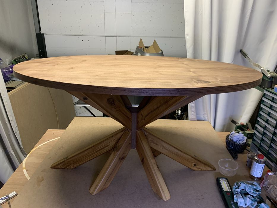 Холна маса от дърво - ръчно изработена