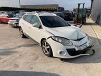 Dezmembrez Renault Megane 3 Combi 1.5 dCi Euro 5 2010