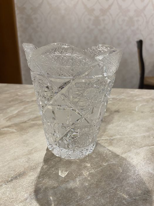 Продам различные вазы