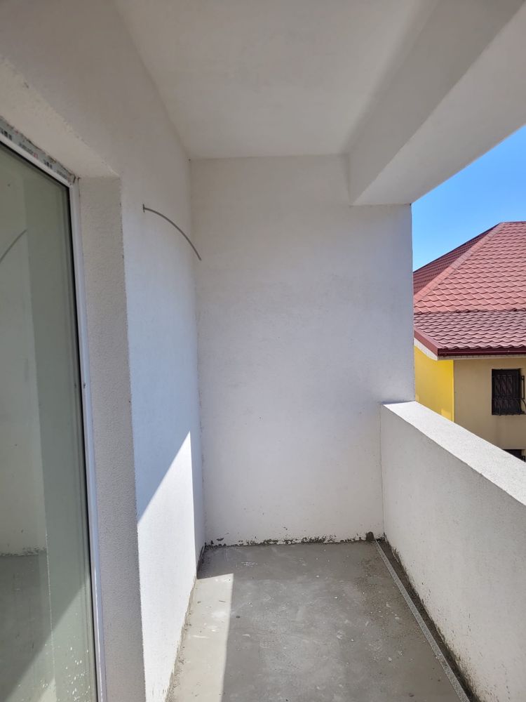 apartament 74 mp utili 2 camere cu balcon etaj 1 zona cet