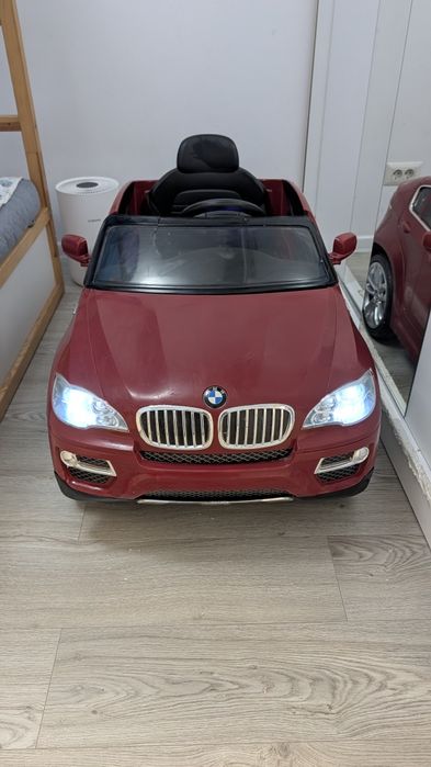 Masina copii electrica 2 baterii 2 motoare BMW X6 12V