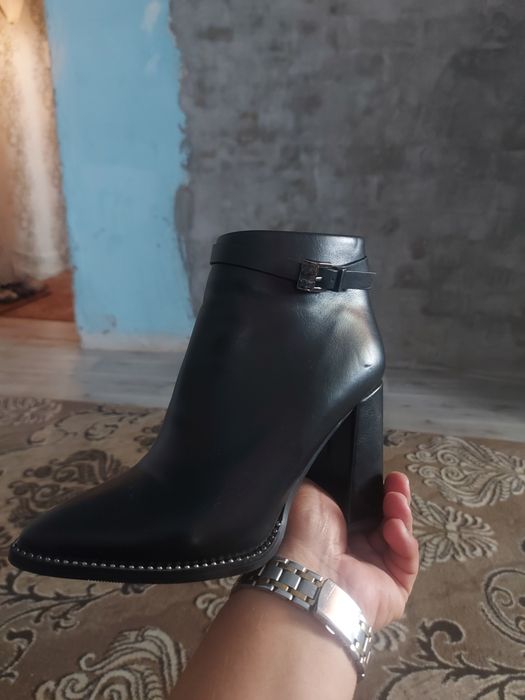 Продам полусапожки