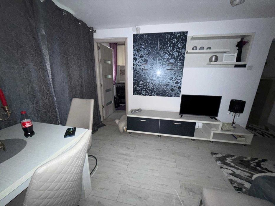Vanzare apartament 2 camere micro 9  Targoviste