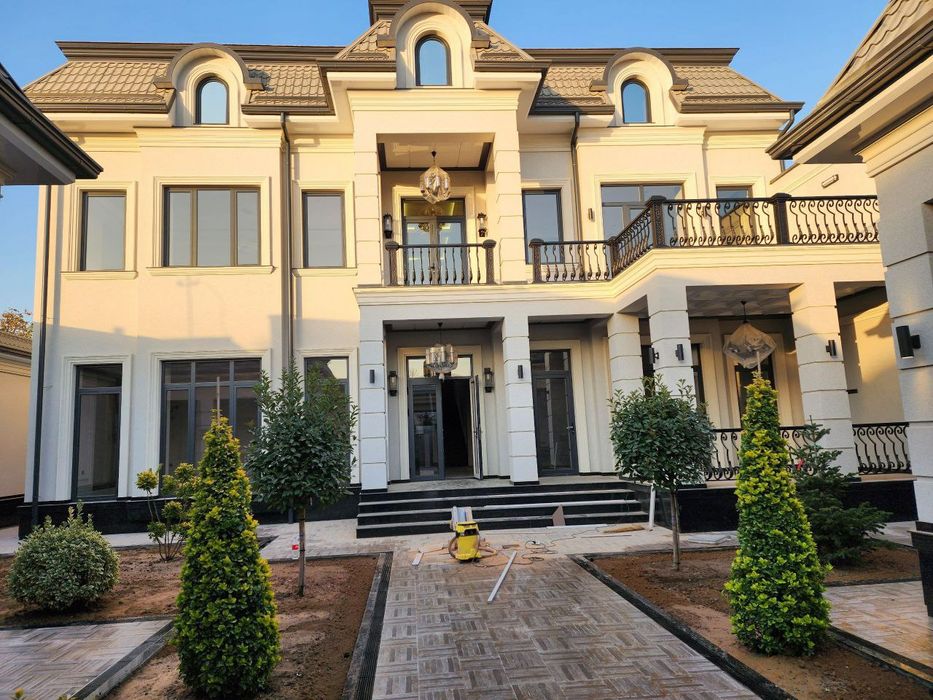 Продаётся Новый Евро Дом Центр Луначарский