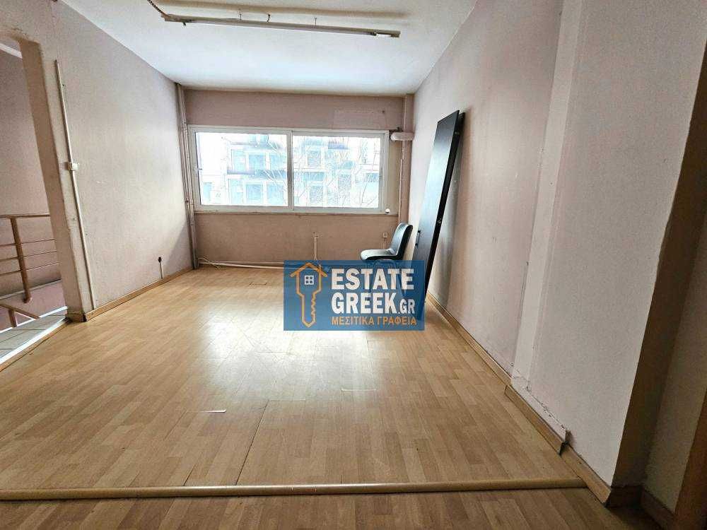 Продажба на 2 магазина по 100 кв.м. в Венизелу Кавалас (код 4695)