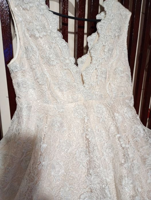 Rochie eleganta, făcută pe comanda,