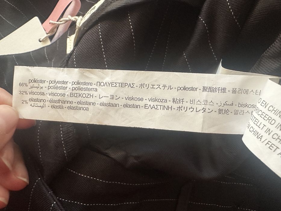 Fusta Stradivarius mărimea 34, noua cu eticheta