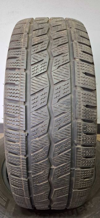 2бр. 225/65/16С Hankook 6.5mm грайфер, дот 22г. Безплатен монтаж