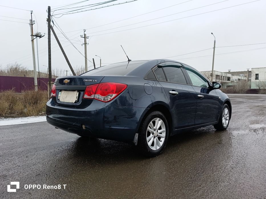Шевролет круз . Продам.