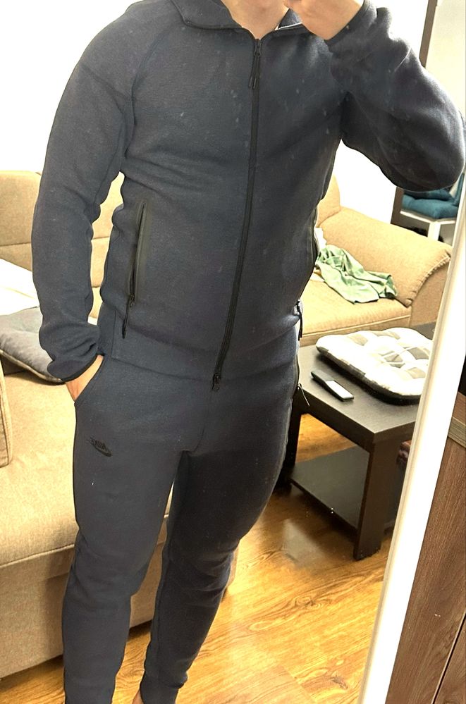Set Nike hanorac + pantaloni NOI