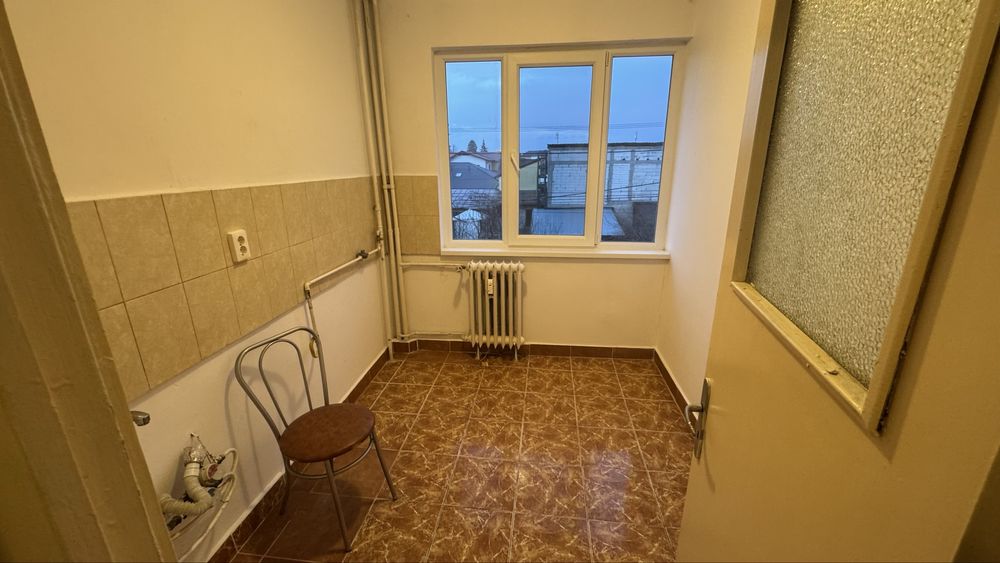 Apartament 3 camere, 61 mp, Ploiesti , zona Cina Nord Andrei Muresanu
