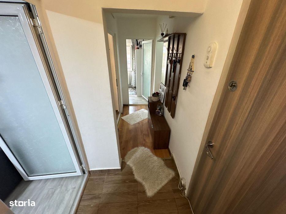 Apartament 3 Camere-Etaj 2 - 2 balcoane Bld Dacia