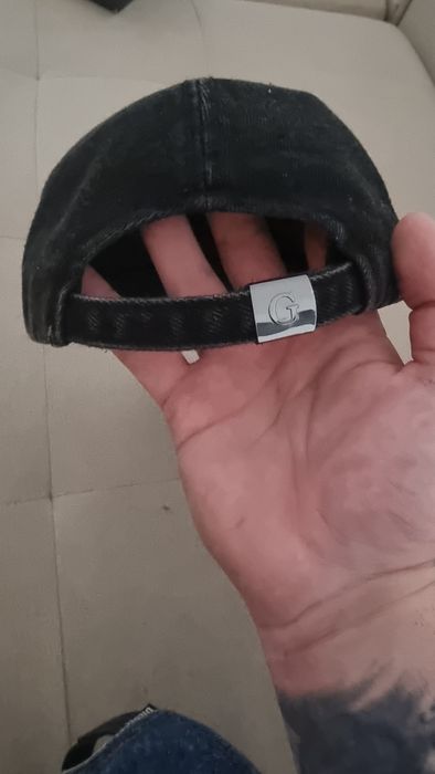 Sapca blug guess